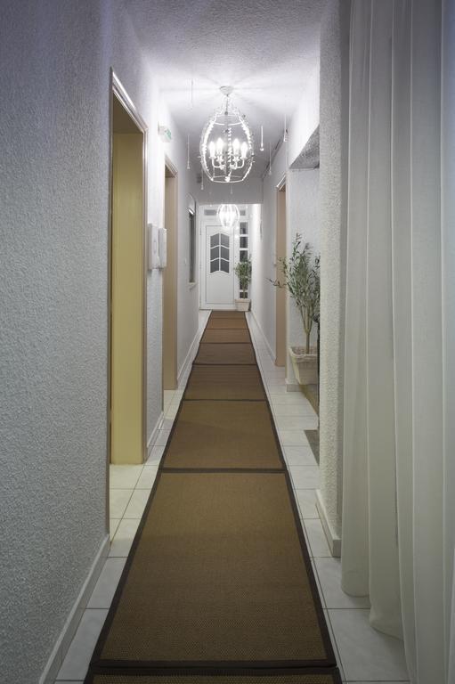 דירות סארטי Frau Irenes Haus מראה חיצוני תמונה